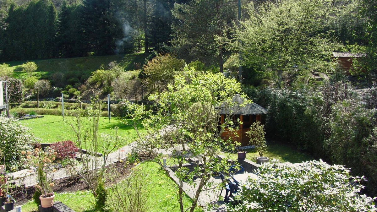 Salchendorf House | Relax or do sports! "Gästehaus zum Rothaarsteig" in the heart of nature!