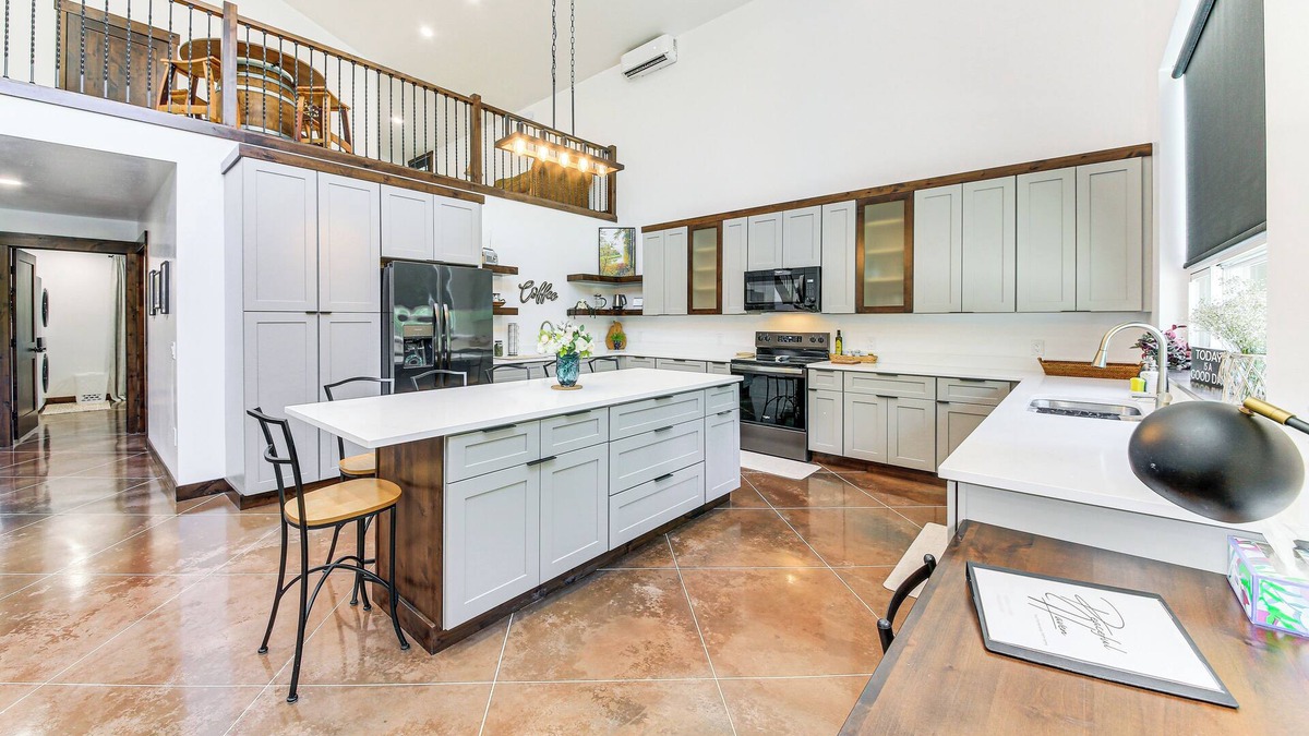 Boundary County Cottage | Relax, Reconnect & Explore: Modern Idaho House!