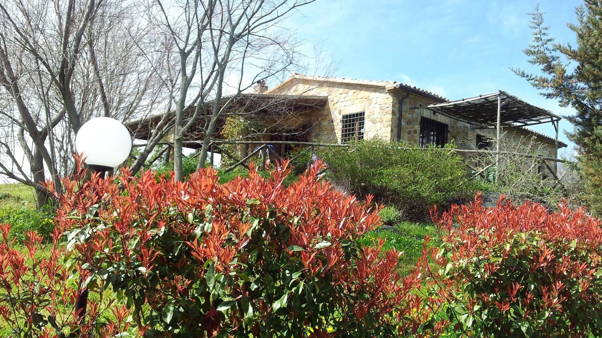 Manciano House | Relax, thermal baths, sea bathing, sports, in Tuscany yet to be explored.
