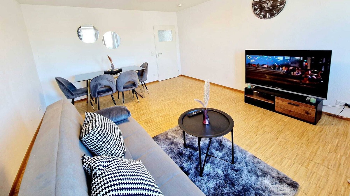 Neckarau Apartment | Relax Wohnung in Mannheim