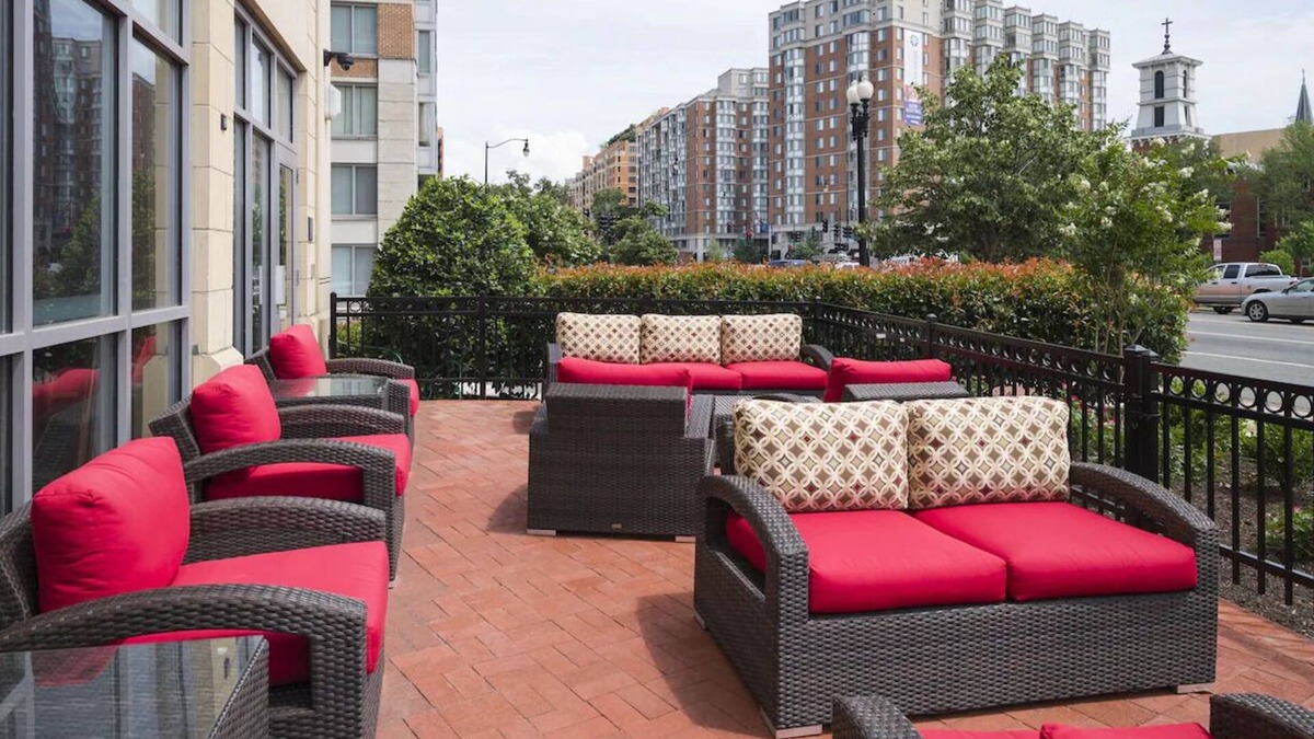 Mount Vernon Triangle Hotel | Relaxation near Main Attractions | 2 Units