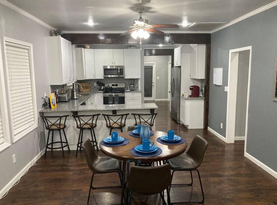 Highland Historic District House | Relaxation on Robinson