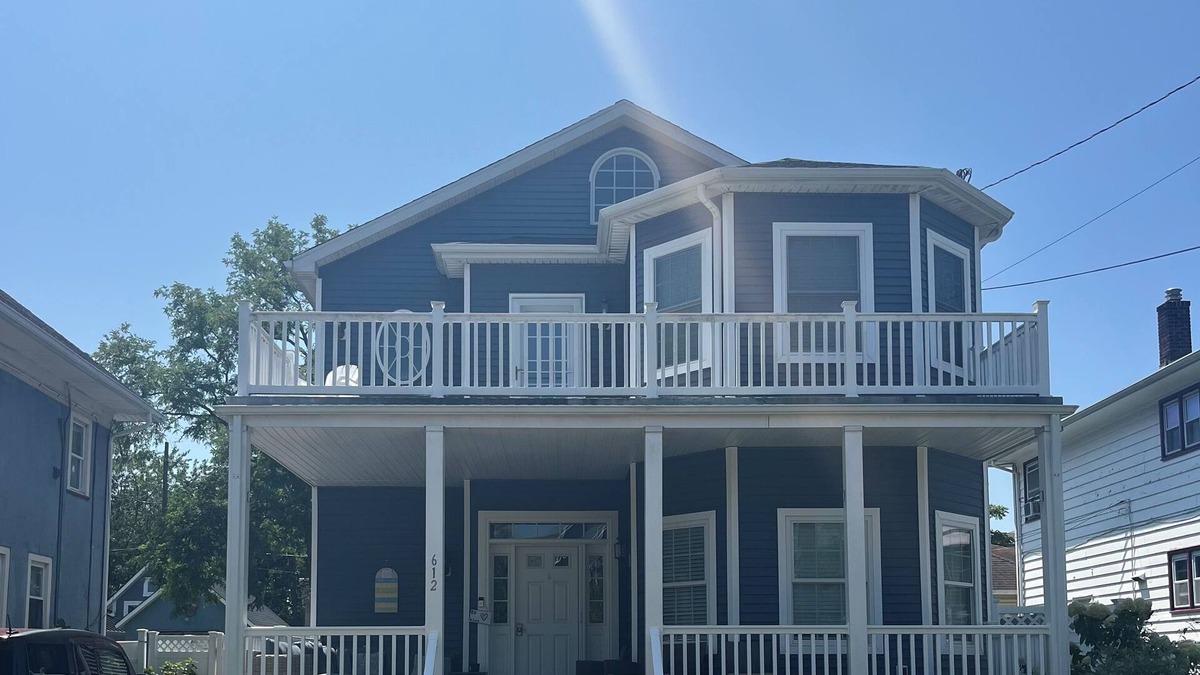 Asbury Park House | Relaxed and beachy 3 bedroom home just a short walk to the beach