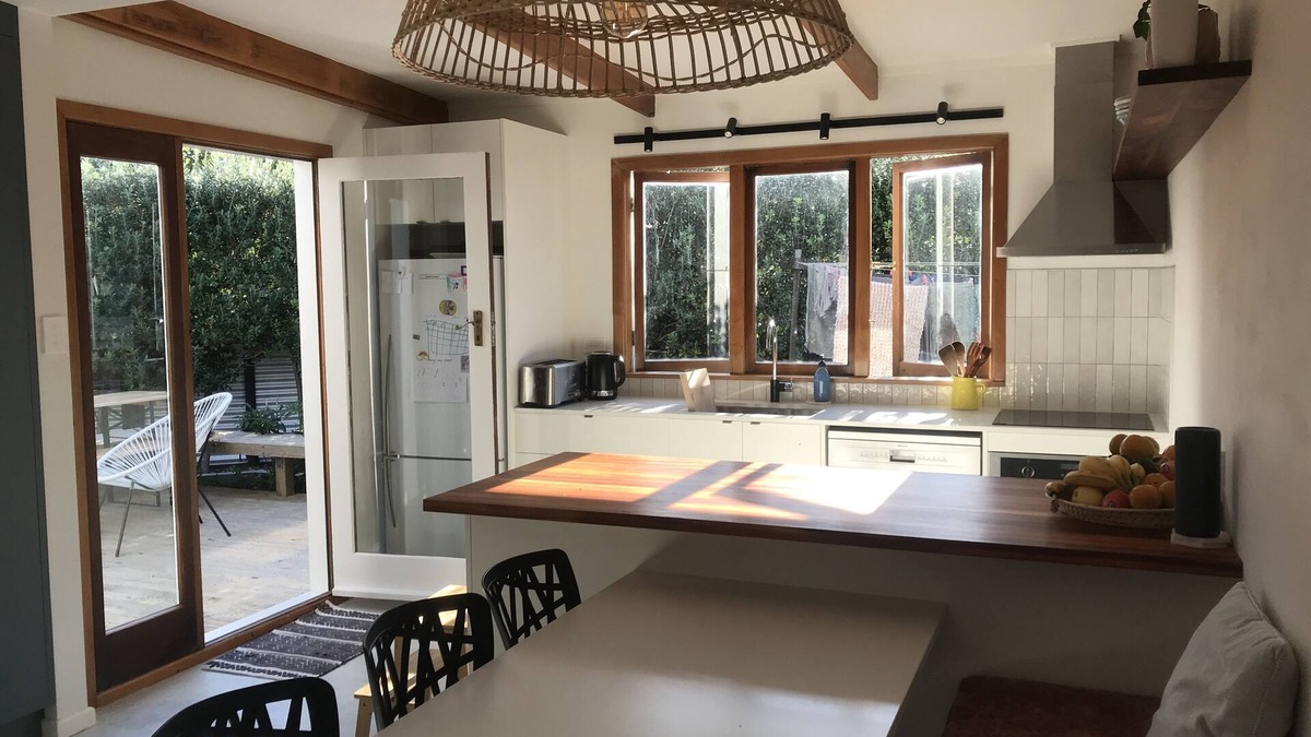 Raglan House | Relaxed home away from home