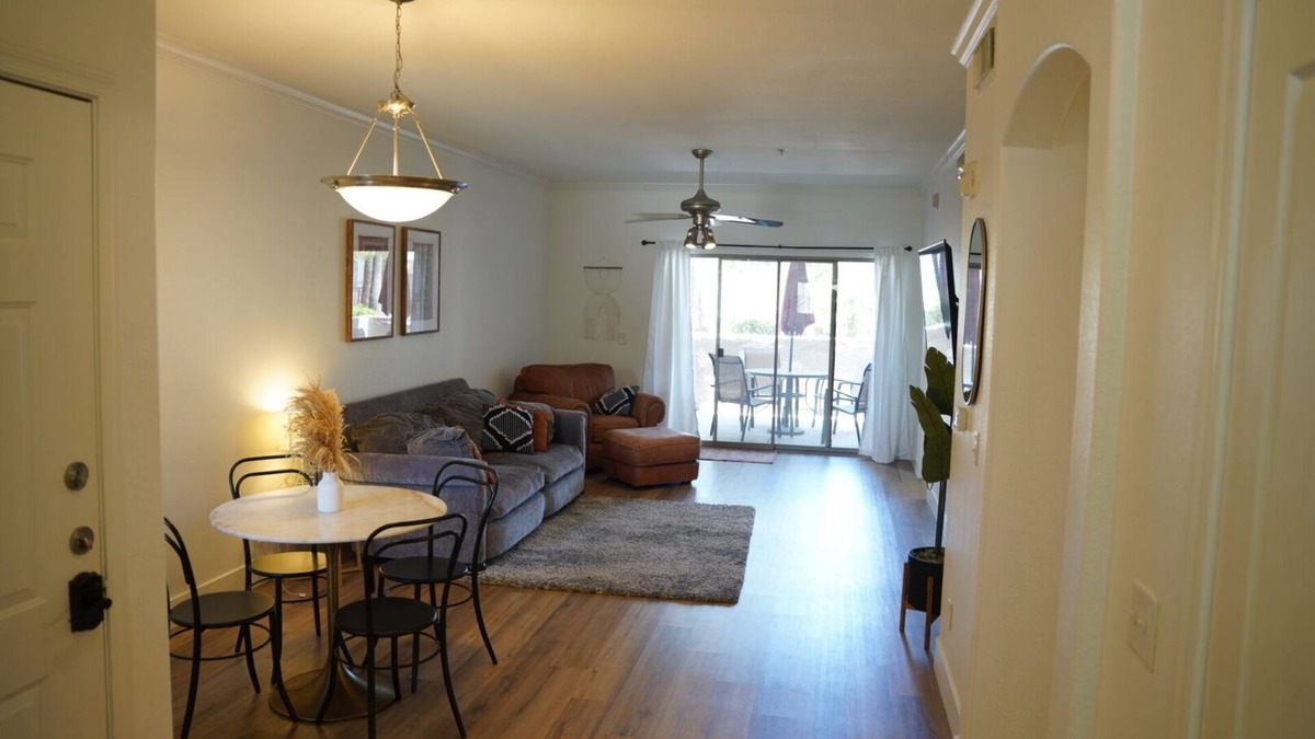 Gilbert Condo | Relaxing 2 bedroom Condo w/heated pool, spa & gym