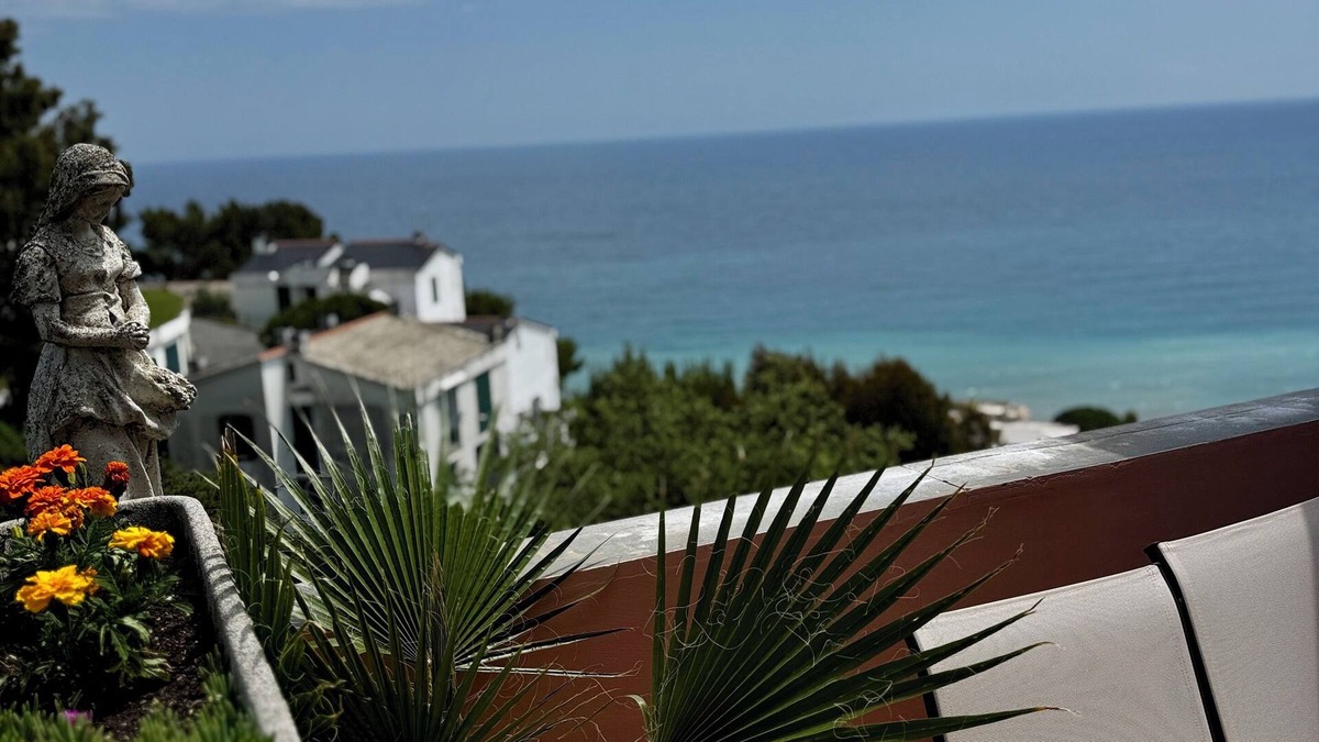 Arenzano House | Relaxing 3BR w/Sea View Terrace in Arenzano
