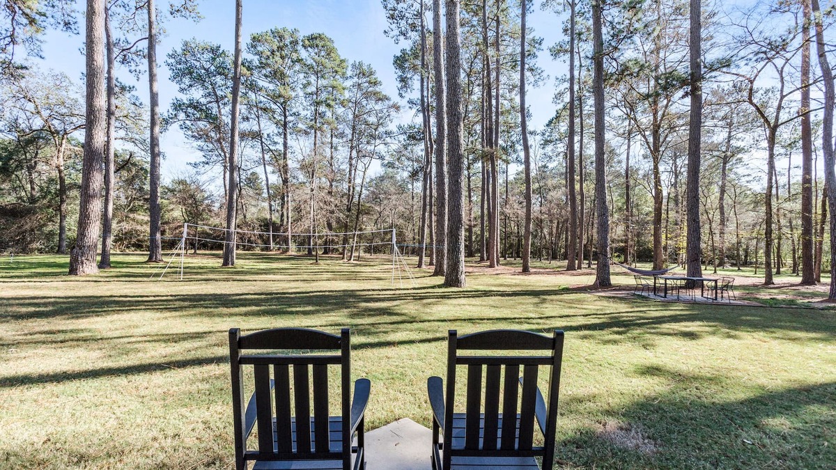 Hockley House | Relaxing 4 bedroom home surrounded by Pine Trees