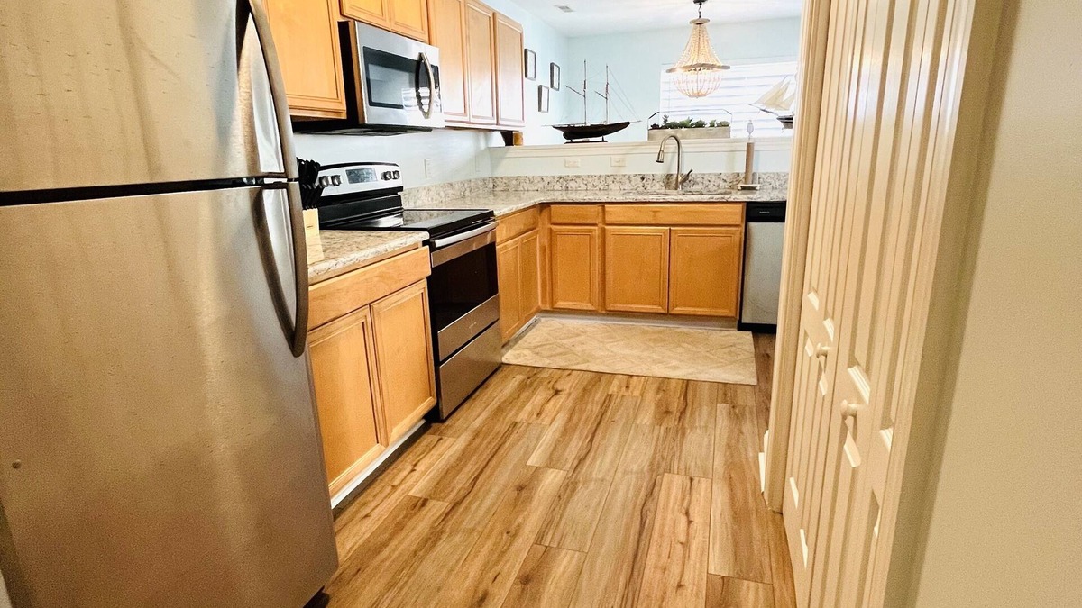 Keys Of Marsh Harbor House | Relaxing 5 Bedroom Home in Rehoboth, Close to All