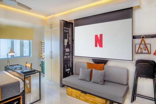 Pinagsama Apartment | Relaxing Apt Bgc Business Ready with 84inch Cinema