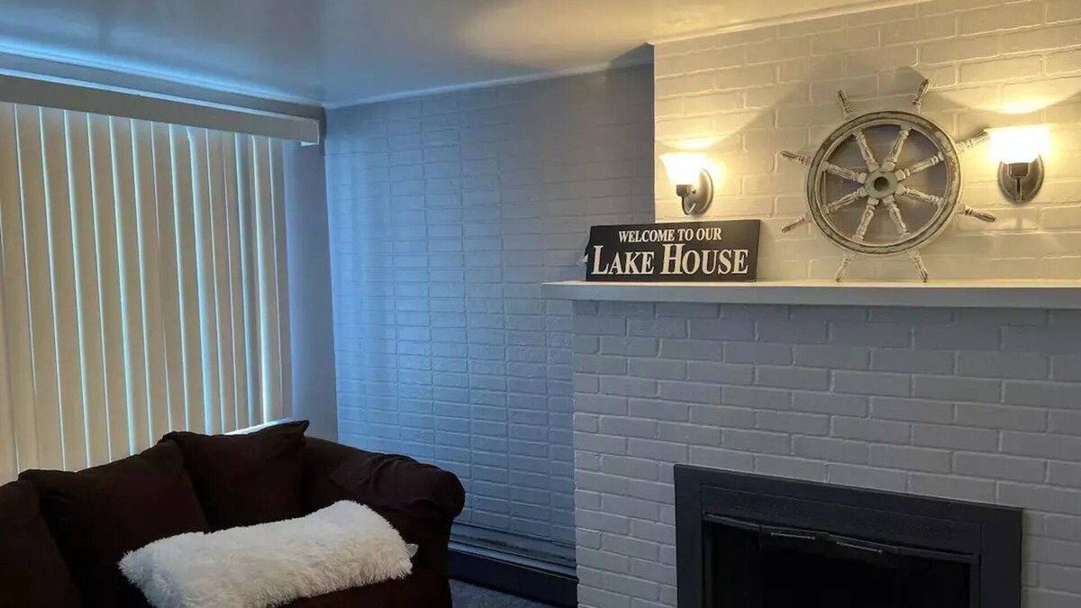 Bemus Point House | Relaxing at Bemus Point! Close to everything Bemus Point has to offer!
