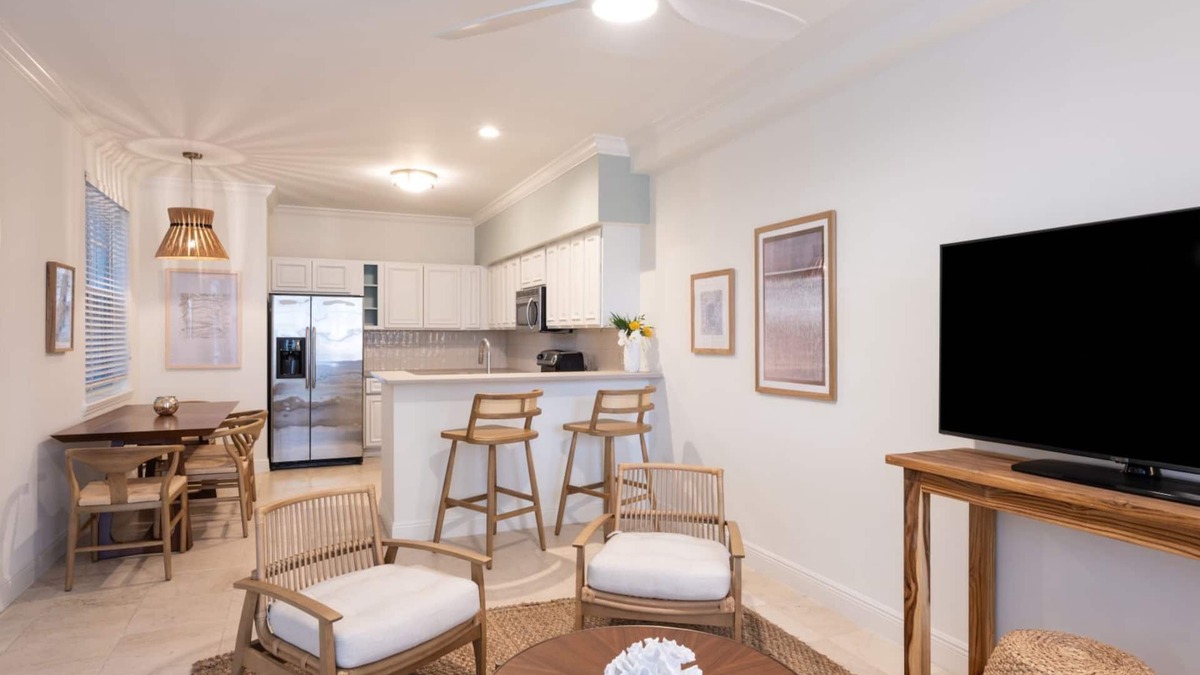 Islamorada Villa | Relaxing Bay Front Villa Ideal For Romantic Couple Beach Getaway | Free Park