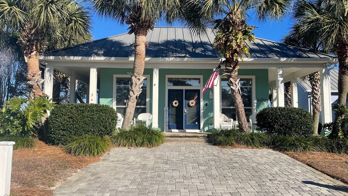 Miramar Beach Cottage | Relaxing beach retreat steps away to beach, pools, hot tub tennis/pickleball!