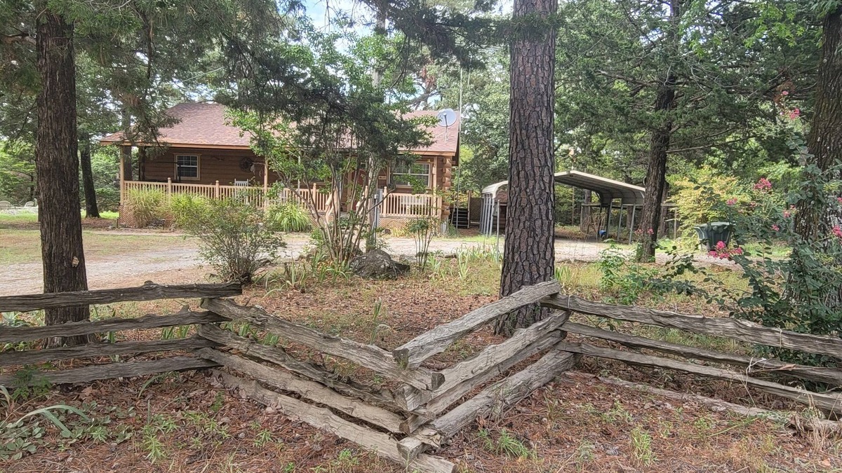 Longtown Cabin | Relaxing Cabin & Cottage close to the Lake Eufaula