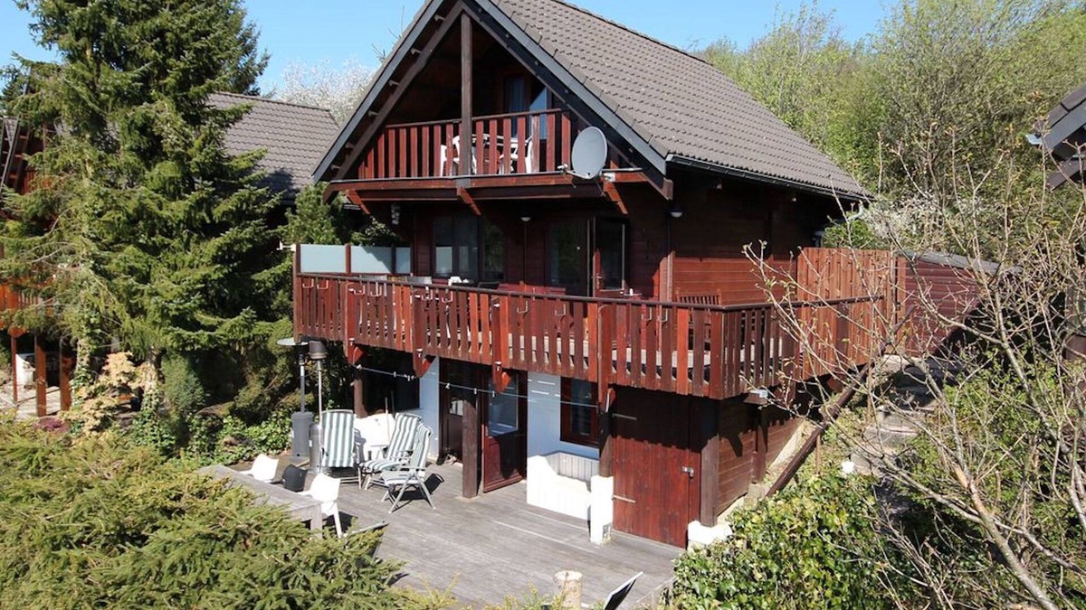 Bournoufay Ski Chalet | Relaxing Chalet in Dochamps with Swimming Pool and Terrace