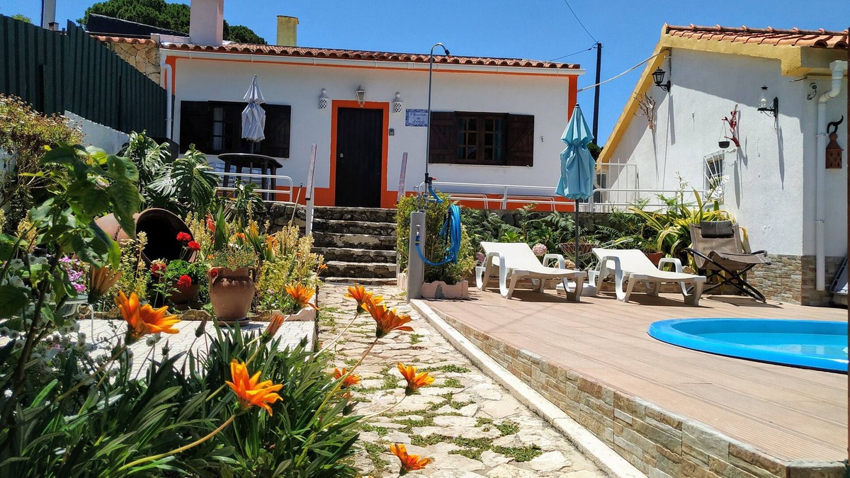 Charneca da Cotovia House | Relaxing country house in Sesimbra with pool