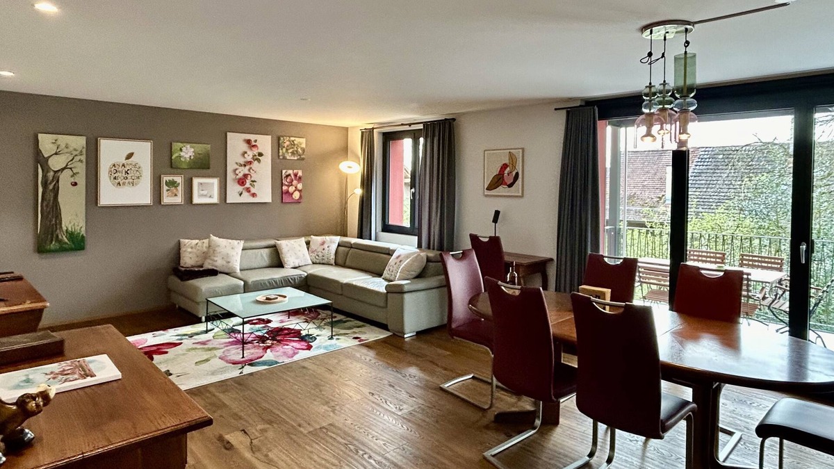 Waldi Apartment | Relaxing country retreat for up to 6 guests close to Lake of Constance
