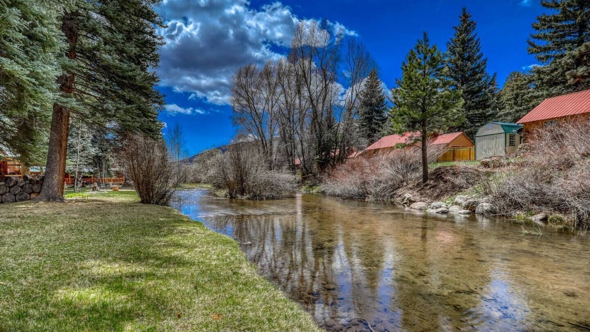 Bayfield House | Relaxing Creekside House Next to Vallecito Lake