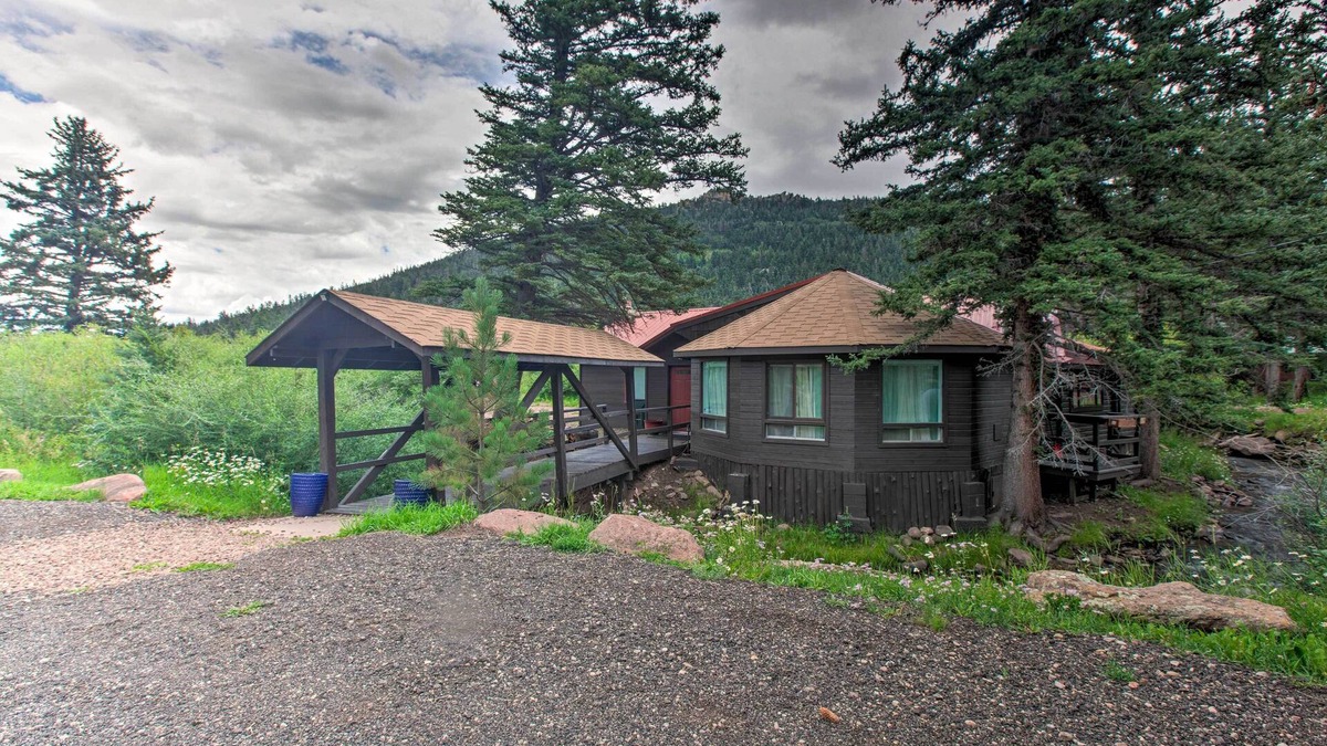 Cuchara House | Relaxing Cuchara Retreat on Cucharas River w/View