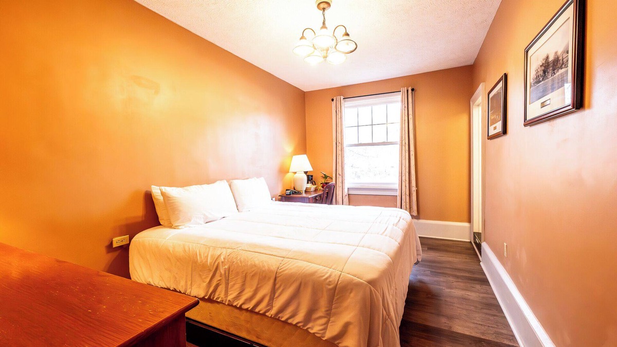 Shawnee On Delaware Hotel | Relaxing Escape | Spa Access + Golf & Adventures in One Scenic Stay | 2 Units