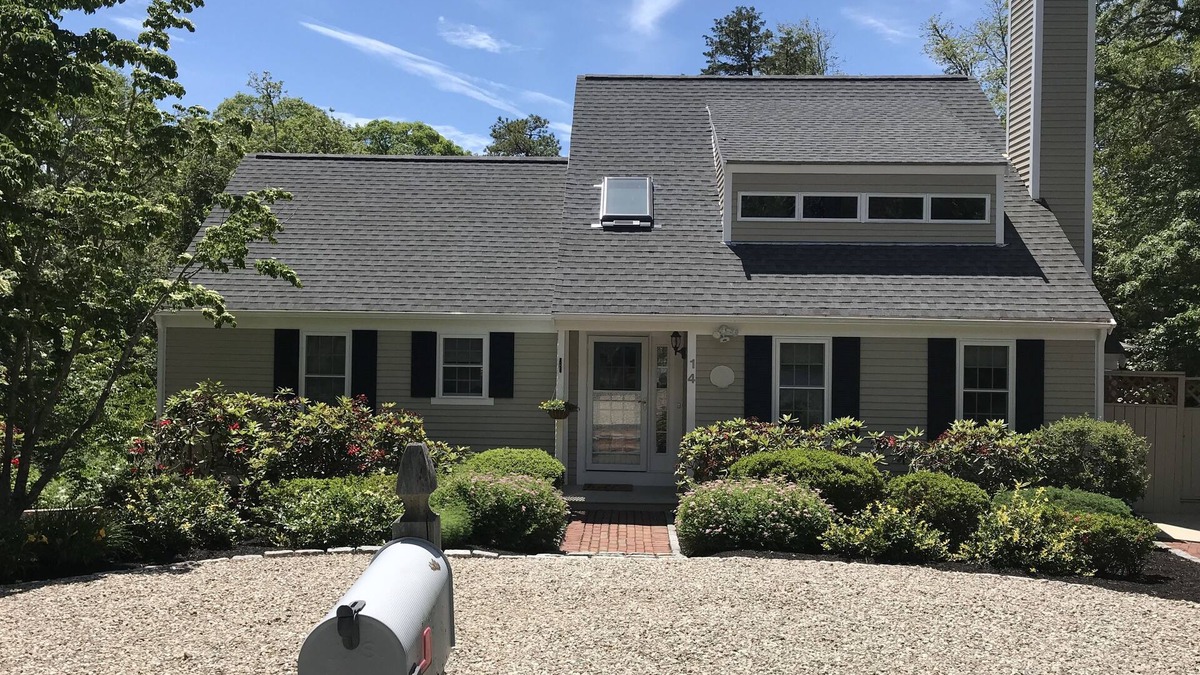 Fells Pond House | Relaxing Family Cape Retreat in New Seabury
