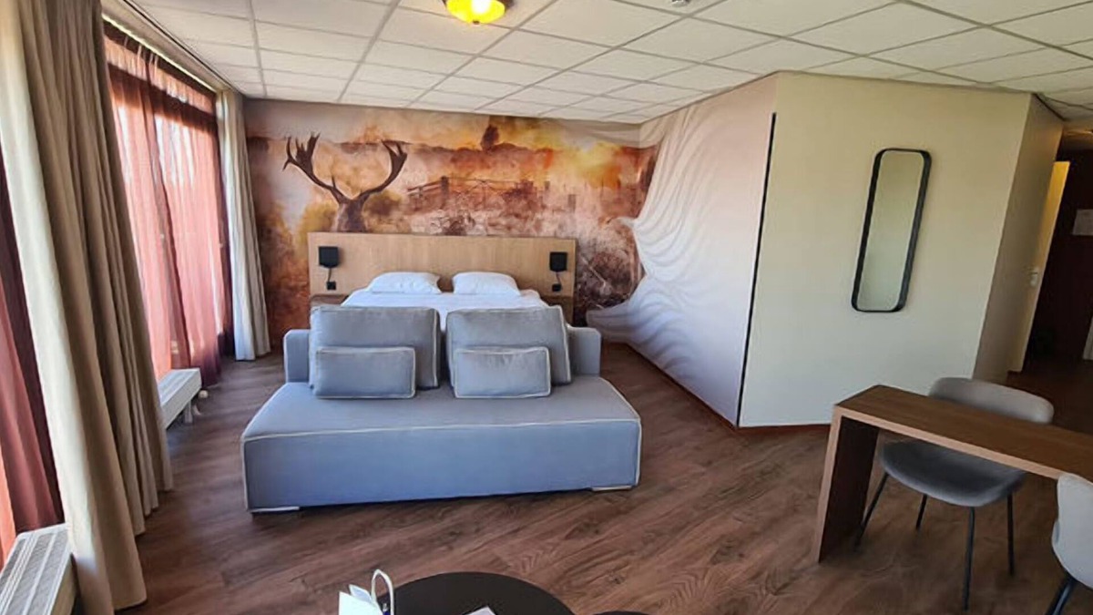 Nieuw-Haamstede Hotel | Relaxing Haamstede Haven | beach escape, Scenic Nature trails, Local attractions