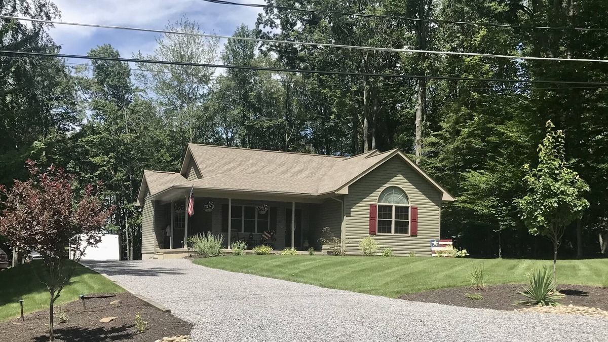 Treasure Lake House | Relaxing home located in Treasure Lake