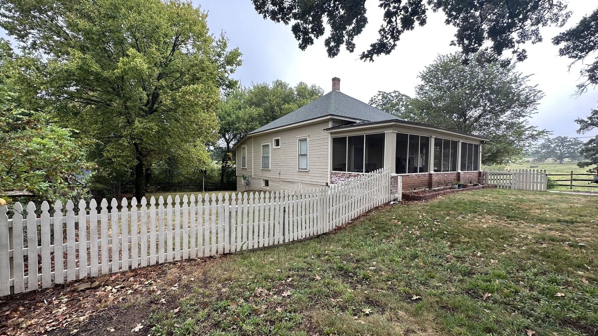 Independence House | Relaxing Home on the Outskirts!