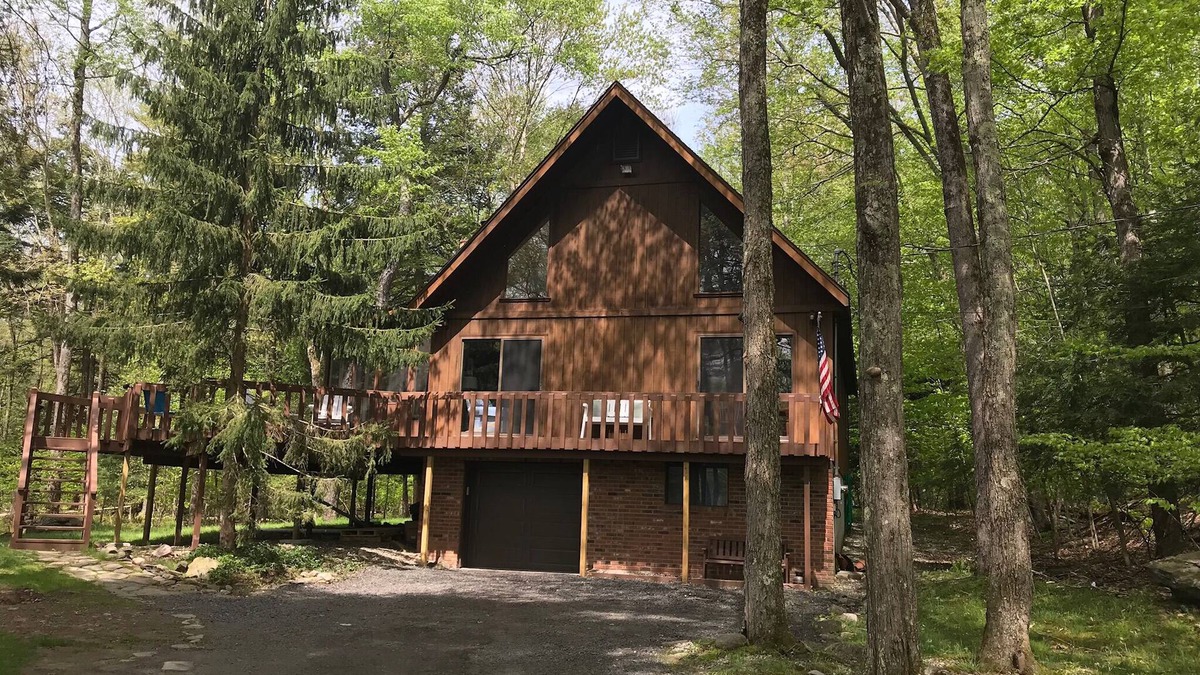 Smallwood House | Relaxing Lakefront, Very Clean. Great for Families.