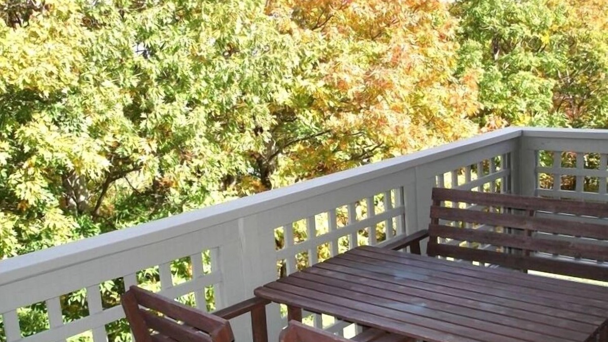 Nellysford Condo | Relaxing Mountain Getaway/Pets Ok/Steps Skiing, Golf, Spa, Pools, & Tennis