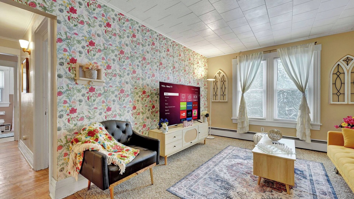 Rochester House | Relaxing n comfy 1bd 1bt Apt in heart of Rochester