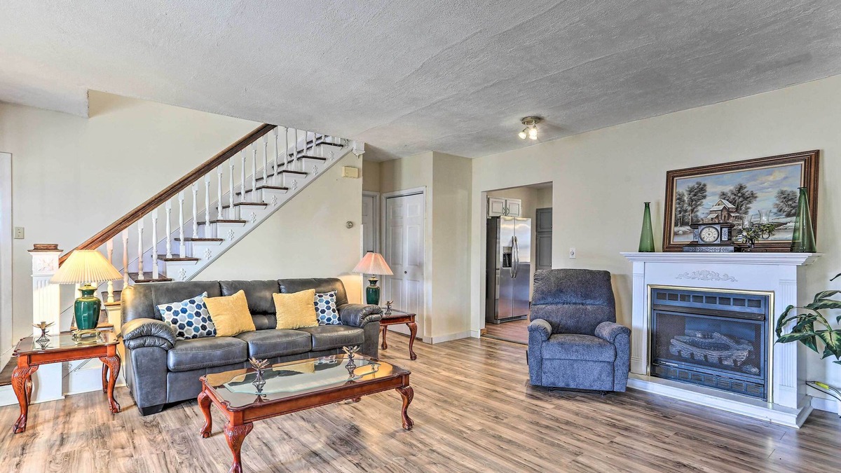 Walton Park House | Relaxing New York Home w/Boat Dock & Lake View!