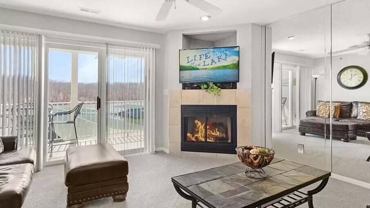 Kaiser Condo | Relaxing Parkview Bay condo overlooking state park