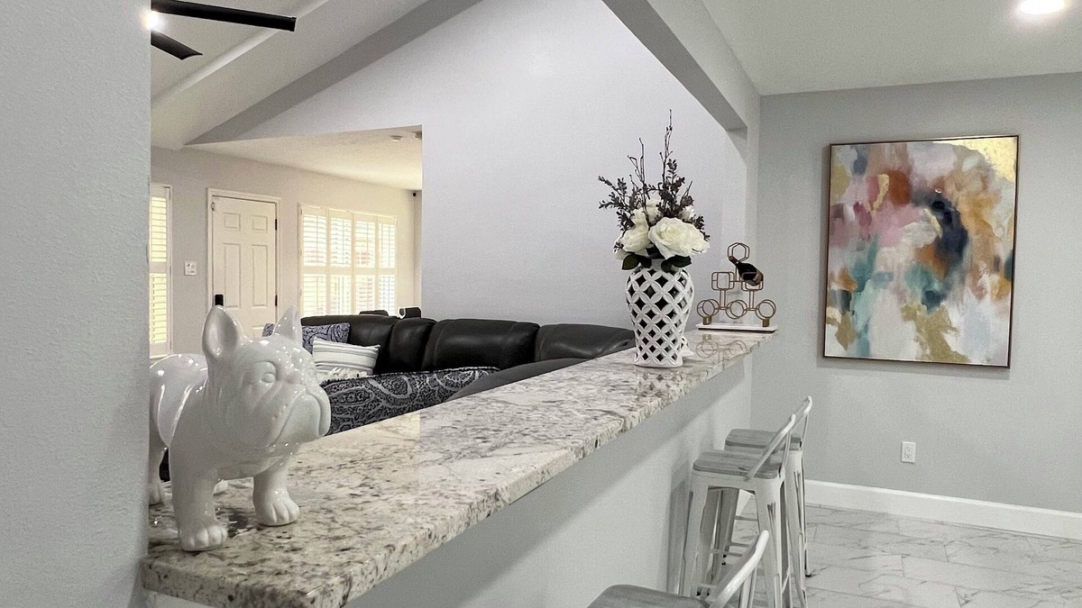 Mission Bend House | Relaxing peaceful living place with pool for whole family