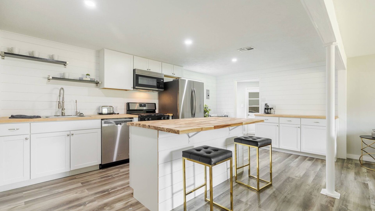 Richfield House | Relaxing Retreat in Richfield