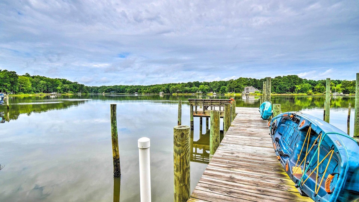 Dutton Cottage | Relaxing Riverfront Cottage w/Boat Dock!