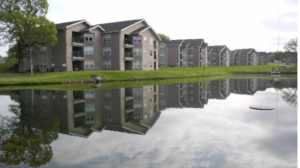 Branson House | Relaxing stay, 5 min to Landing, tons of amenities