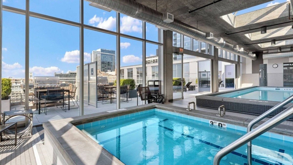 West Loop Gate Apartment | Relaxing Studio with Private Patio Downtown Chicago