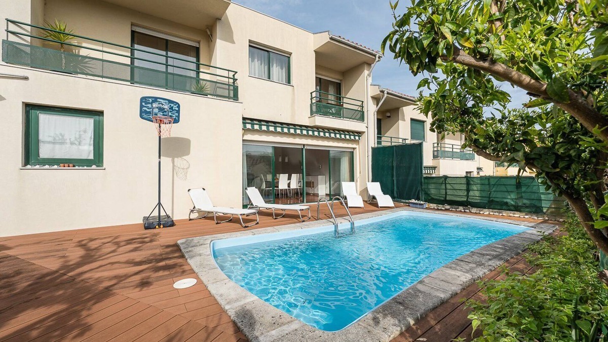 Rio Mau Apartment | Relaxing time near the river