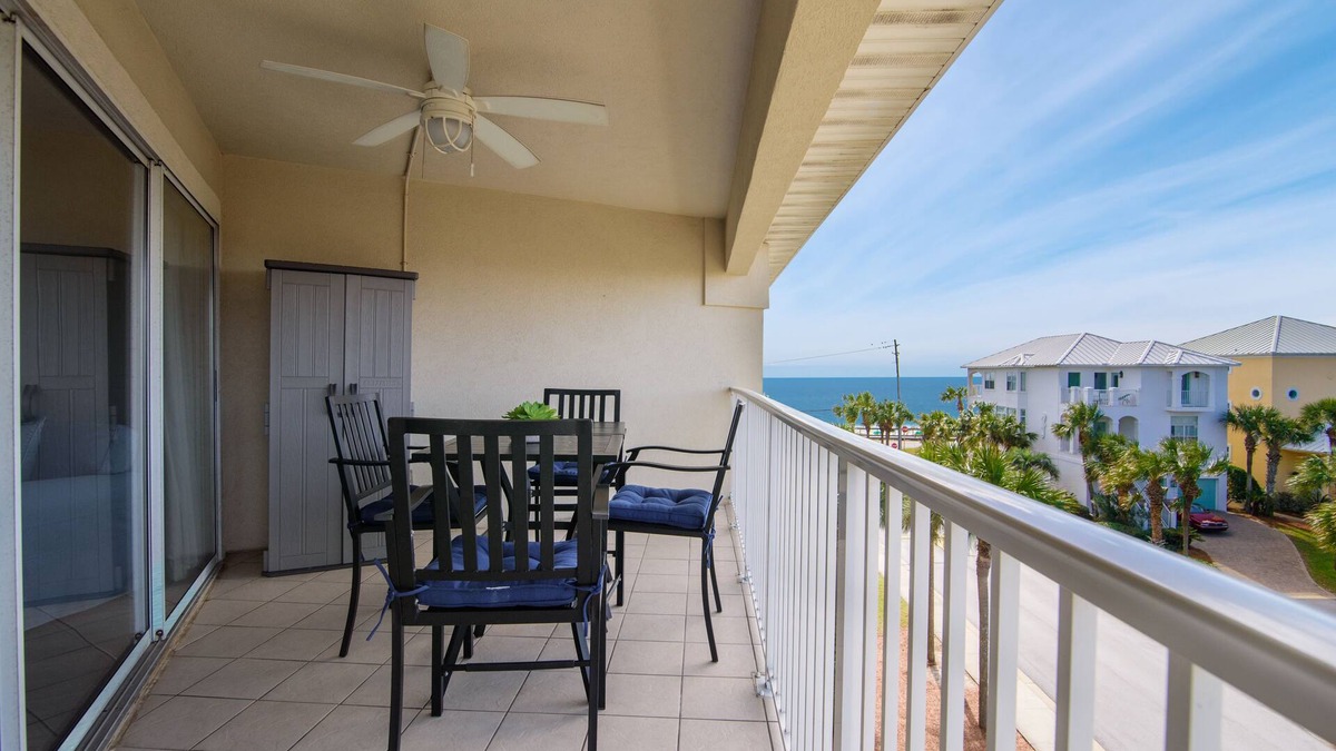 Miramar Beach Condo | Relaxing, updated condo with stunning beach view. Come be spoiled at the beach🐶