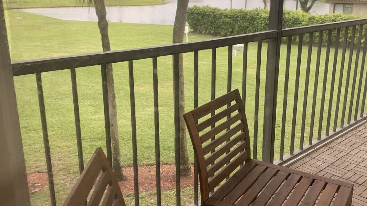 Weston Apartment | Relaxing view to the Golf course.