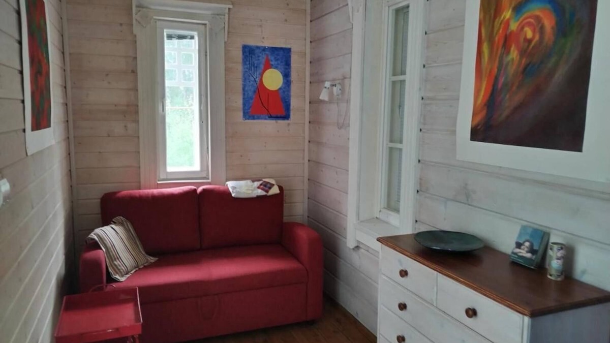 Kannus Villa | Relaxing villa with a view to the Lestijoki river. Has sauna for enjoyment!