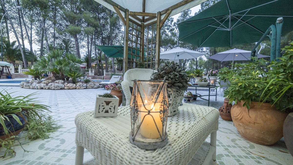 Monovar Villa | Relaxing Villa with pool near Alicante