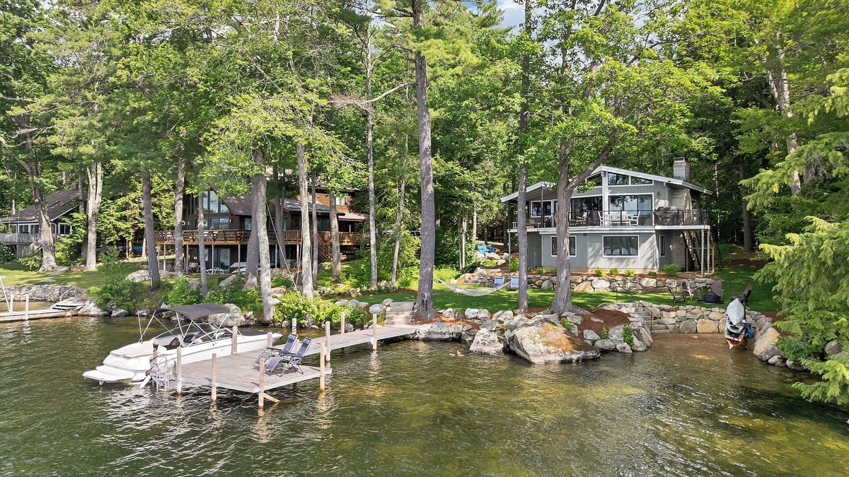 Moultonborough House | Relaxing Waterfront Escape on Lake Winnipesaukee