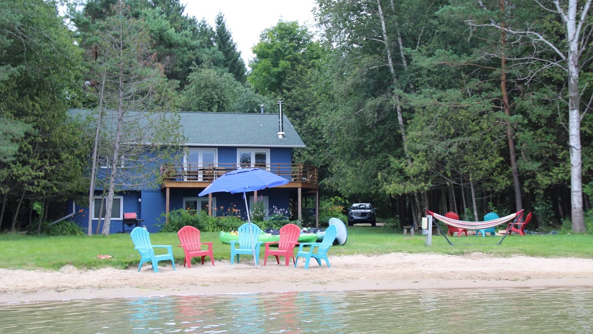 Central Lake House | Relaxing Year-Round Lakefront Retreat! Newly Remodeled Kitchen!