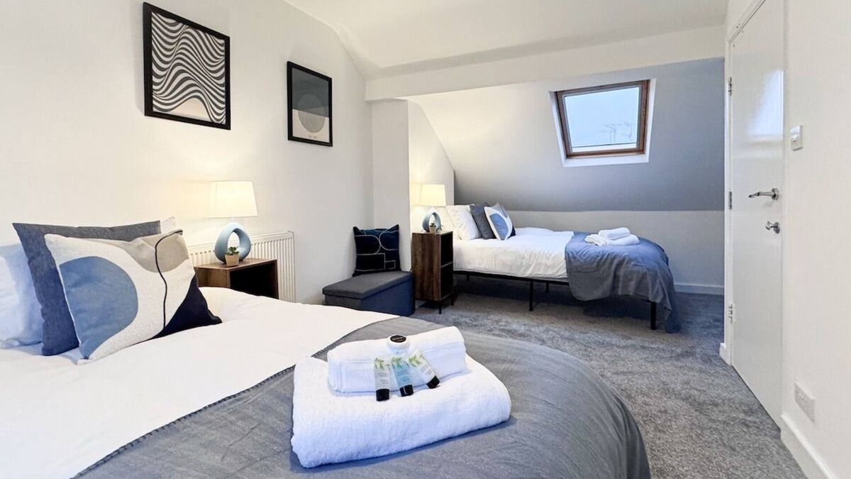 Hillsborough Apartment | Relocation l Groups l Business