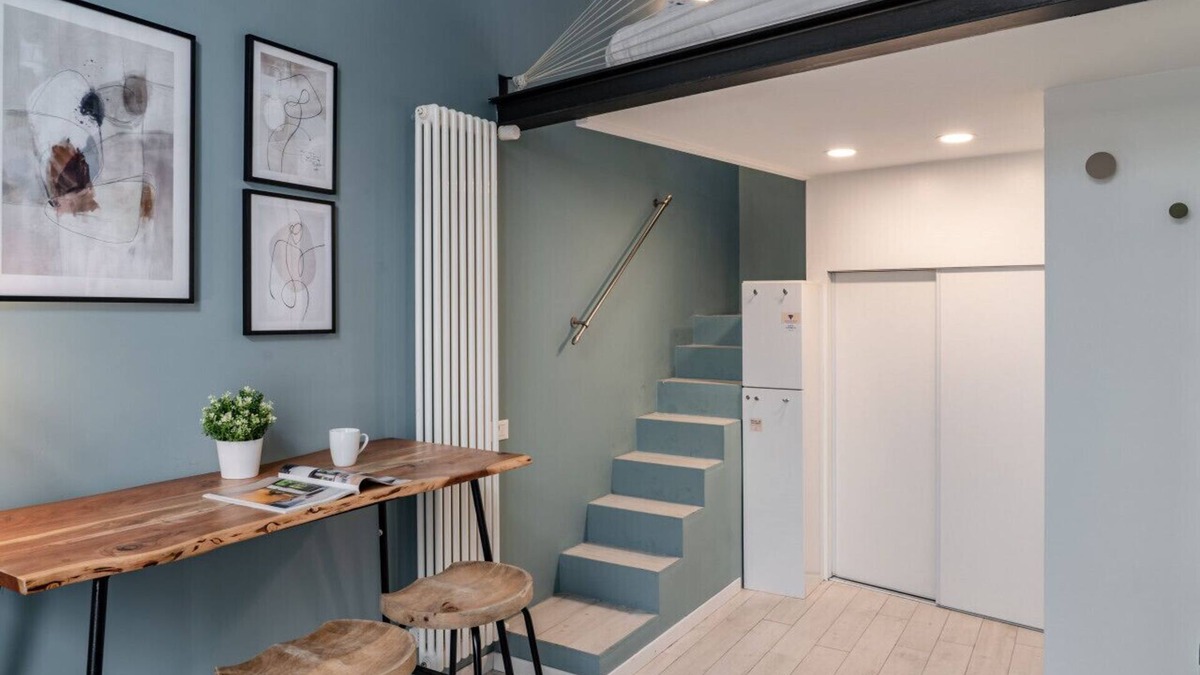 Tricolore Apartment | Relstay | San Babila | Studio