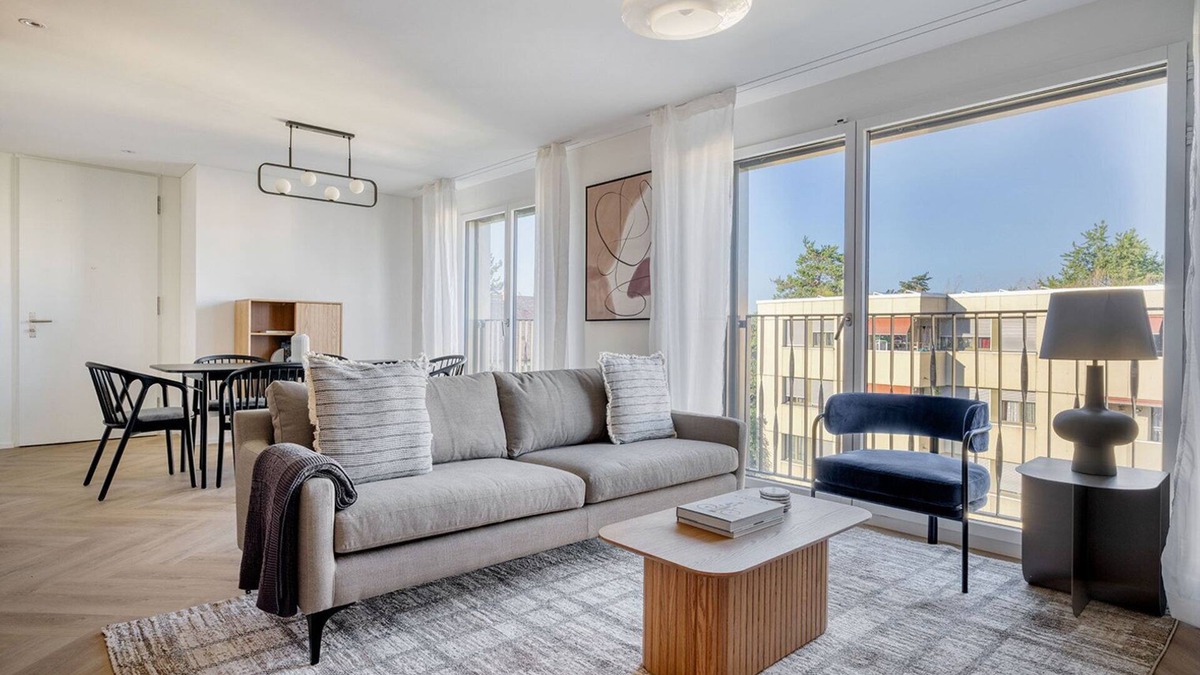 Wiedikon Apartment | Remarkable Wiedikon 2BR w/Storage & W/D, nr Market, by Blueground