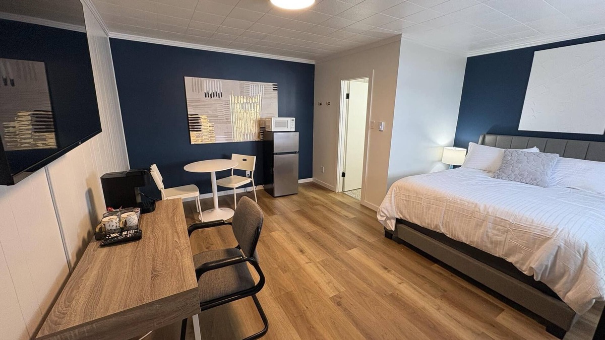 Unity Hotel | Remo Stays