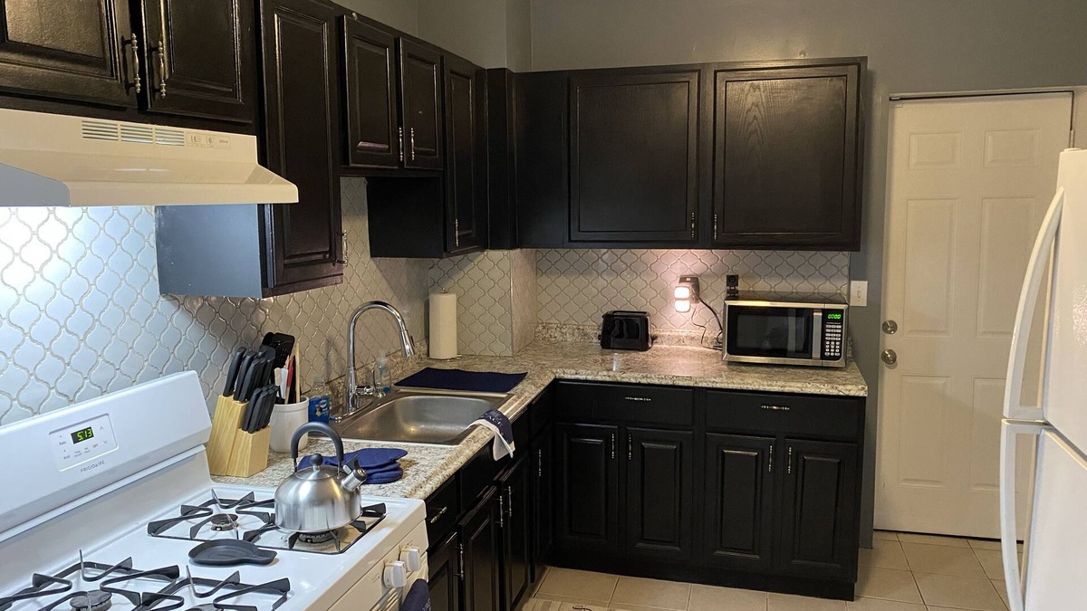 Wilmington House | Remodeled 3 bdr 1b house with full backyard and deck