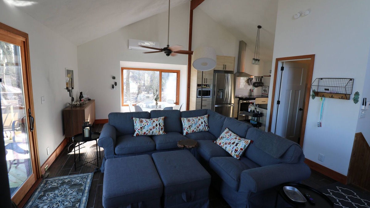 Treeloft House | Remodeled 3BR/2BA Ski Chalet off Tyro Slope